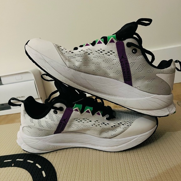 Jordan Running Shoes Size 8.5 Men - Picture 5 of 6